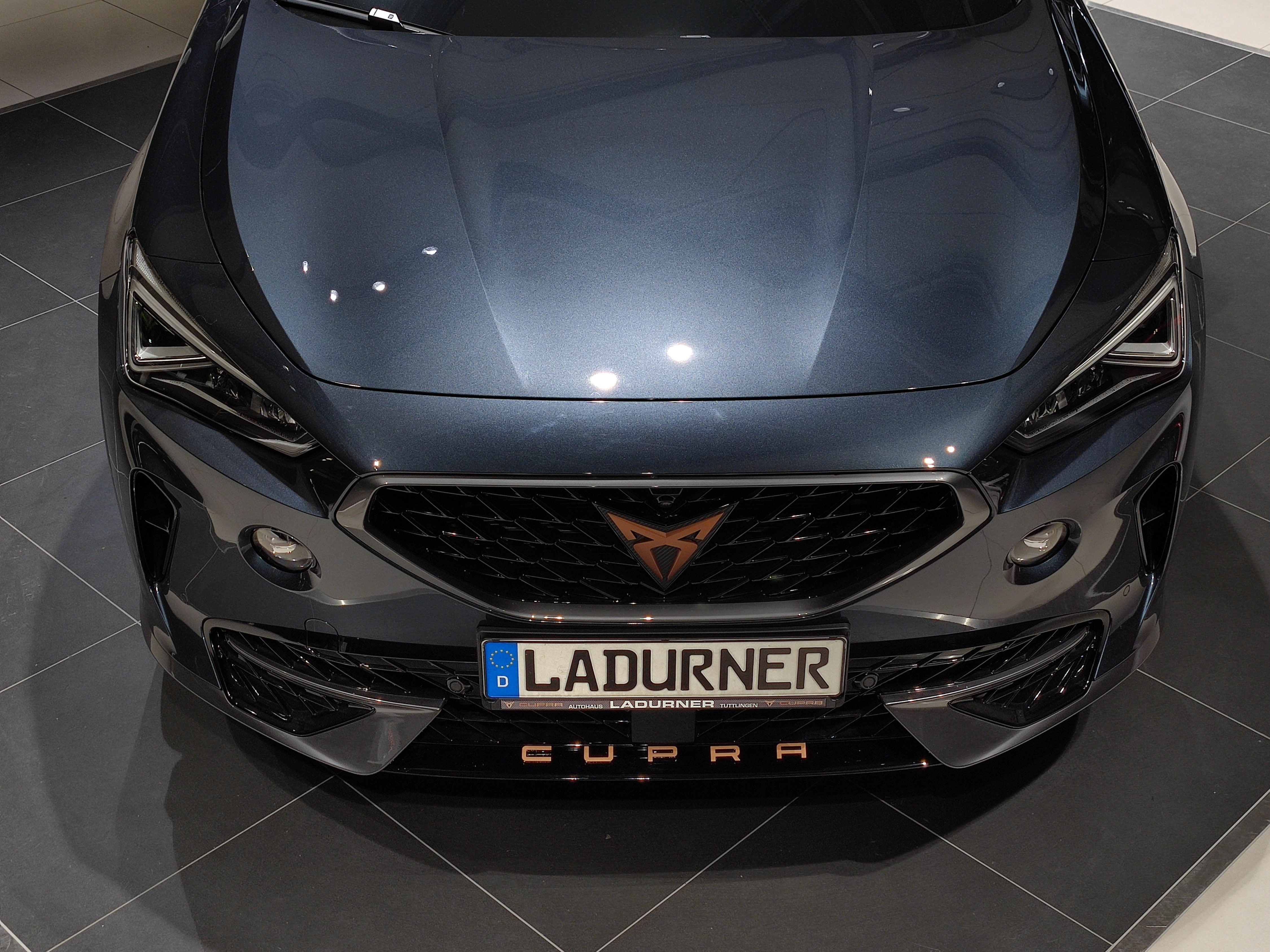 Cupra lettering for the Cupra Formentor in copper