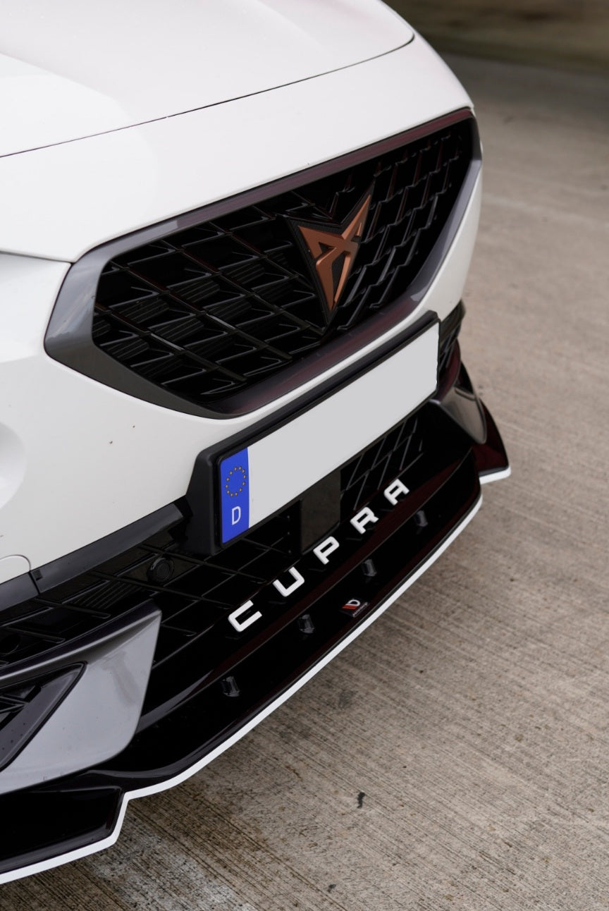 Cupra lettering for the Cupra Formentor in copper