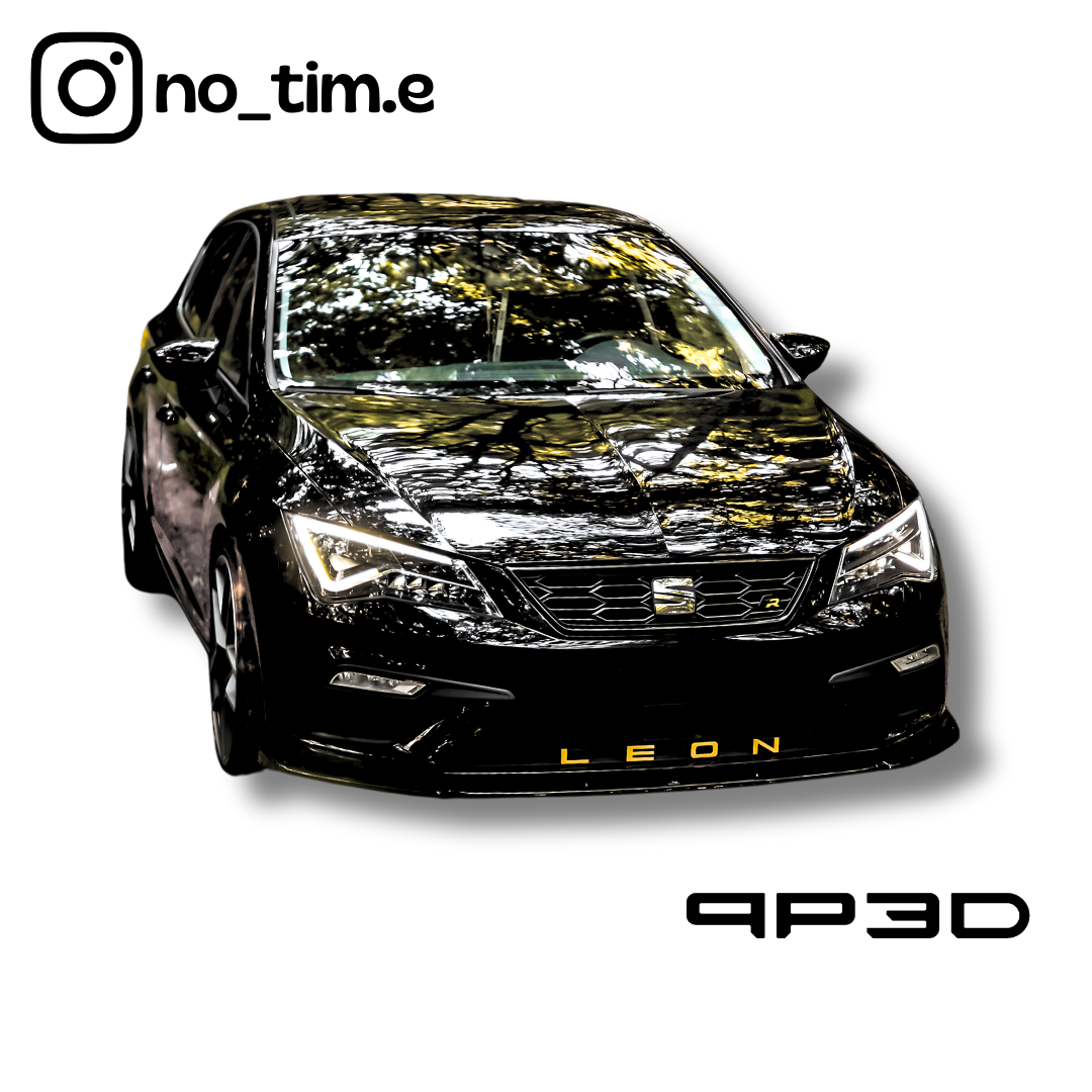 LEON Schriftzug und FR Emblem in Gelb